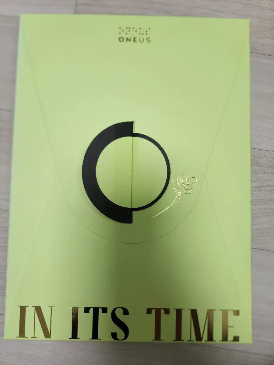 원어스 IN ITS TIME 앨범 판매